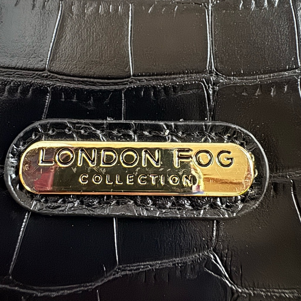 London Fog Black Croco Flap Wallet NWT - Picture 6 of 6